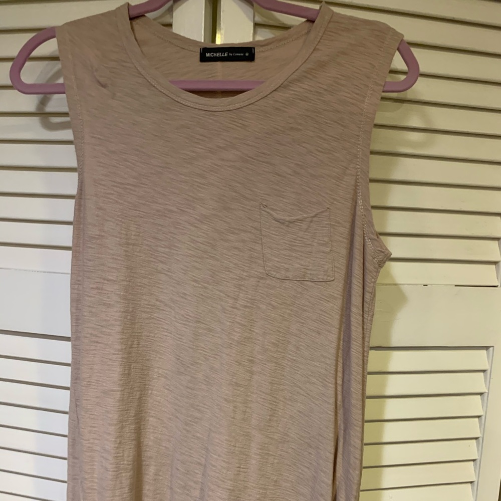 Light weight tank top